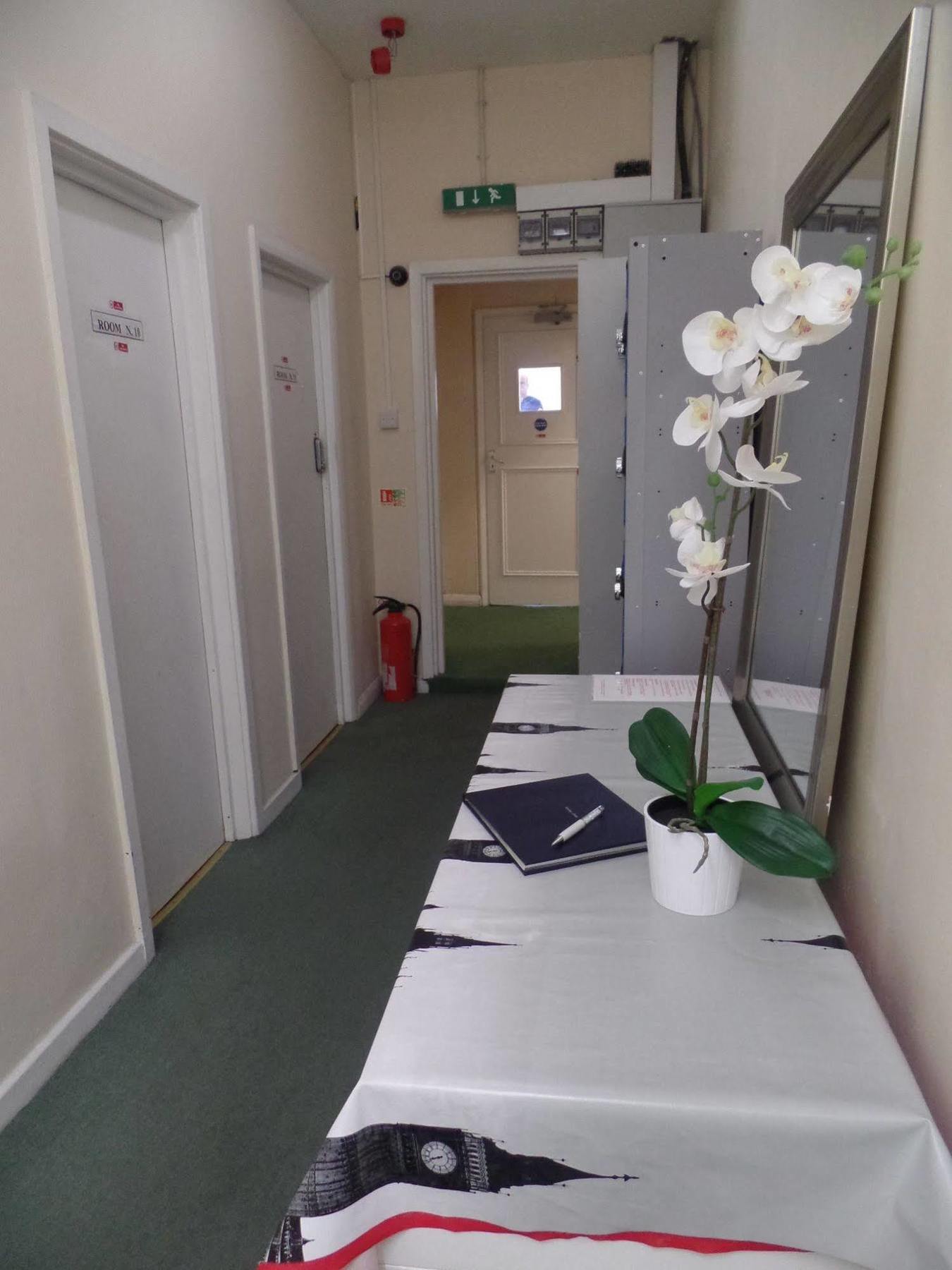 Quickie Accommodation London Bagian luar foto